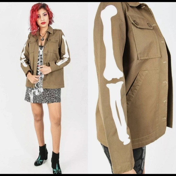 Iron Fist Bone in Military Jacket - Picture 3 of 4